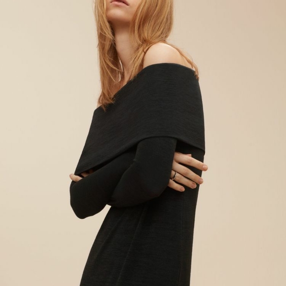 Wilfred fitted off-the-shoulder dress - Picture 2 of 7